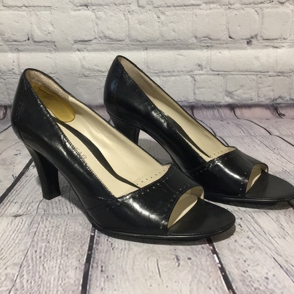 Jones Wear Peep toe heels - Picture 1 of 8